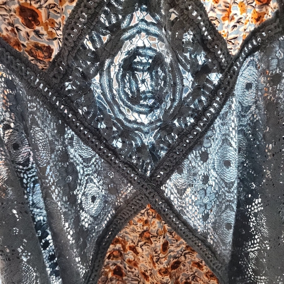 Umgee Sleeveless Floral Sheer Lace/Crochet Tunic Tank Baby Doll Dress - Picture 6 of 15